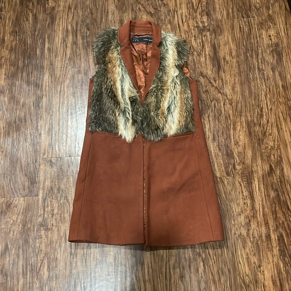 Zara Faux Fur warm rich brown cozy Vest size medium - Picture 2 of 10